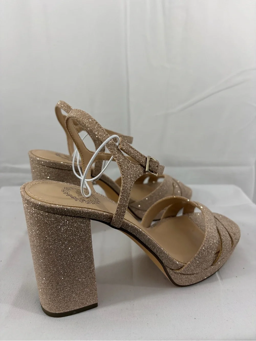 NWT Nicole Miller Women’s Size 7 Glitter Block Heel Sandals in Champagne Heels